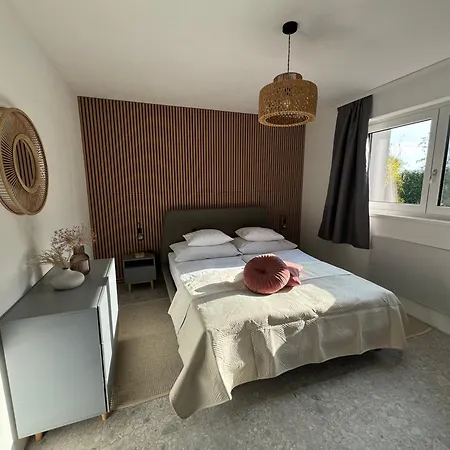 칼스 스튜디오 아파트먼트 *