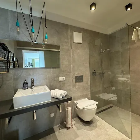 칼스 스튜디오 아파트먼트